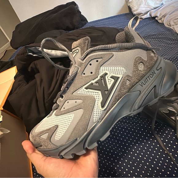 Louis vuitton sneaker trainers - Picture 2 of 6